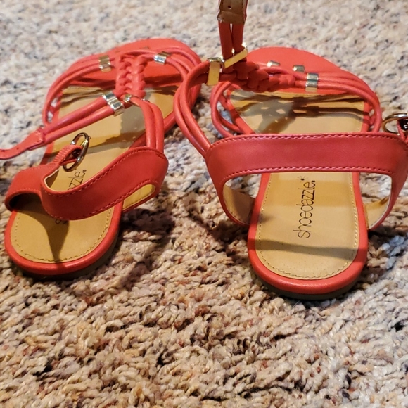 Shoedazzle flats - Picture 4 of 5